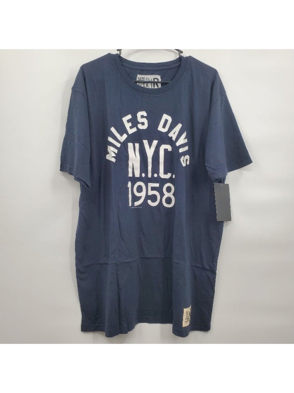 Roots of Fight Miles Davis 1958 NYC Tee Men Size 2XL NWT Black Short Sleeve